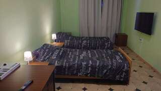 Гостиница Ковчег Смоленск Бюджетный двухместный номер с 2 отдельными кроватями-1